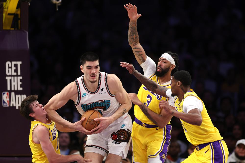 足球比赛的 足球比赛的