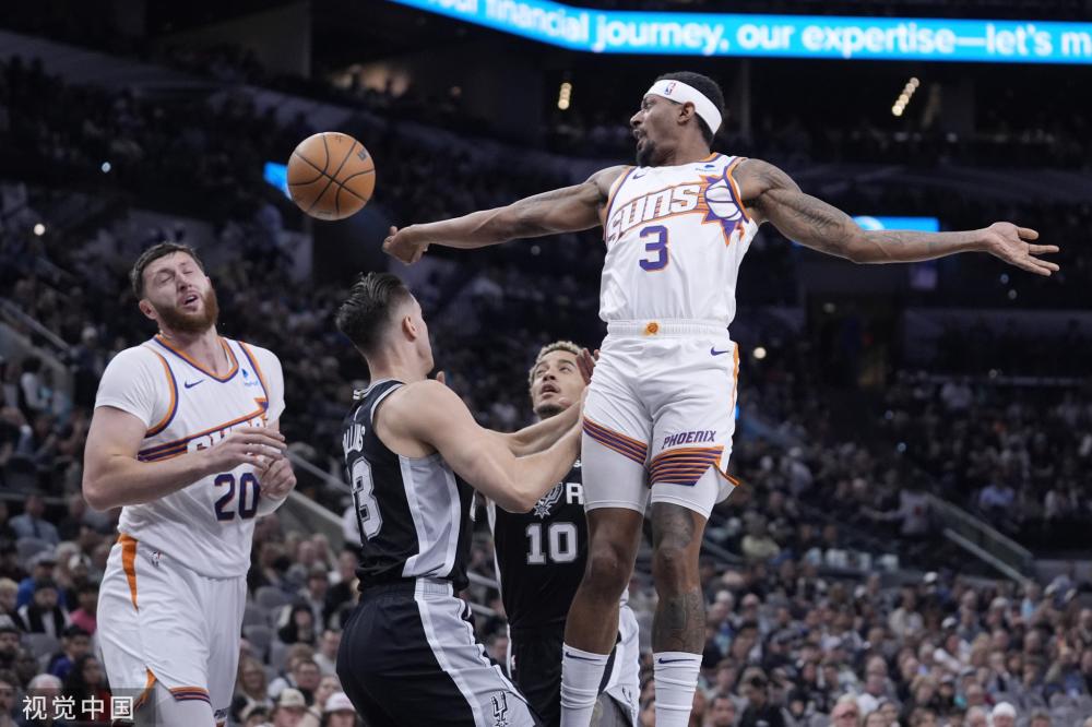 验丰富的中 验丰富的中